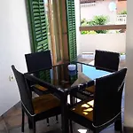 Lucija Otel *