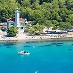 Lucija Hotel